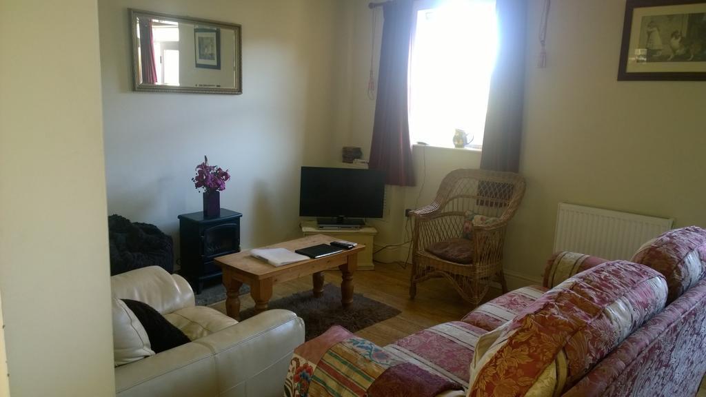 Fern Farm Cottages Бъкстън Стая снимка