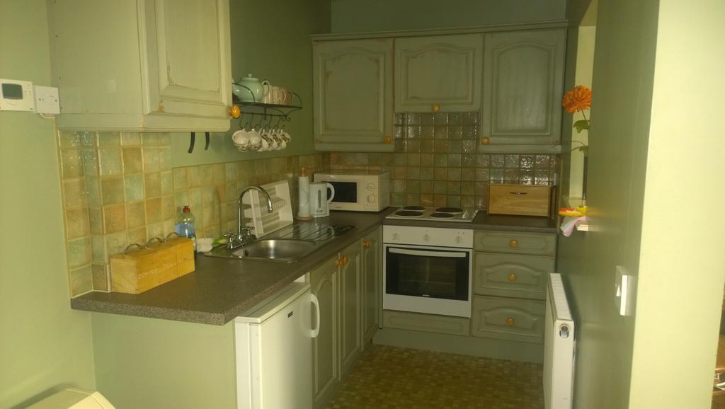 Fern Farm Cottages Бъкстън Стая снимка